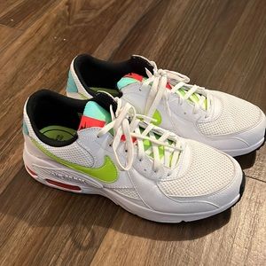 Womens Nike Air Max 90